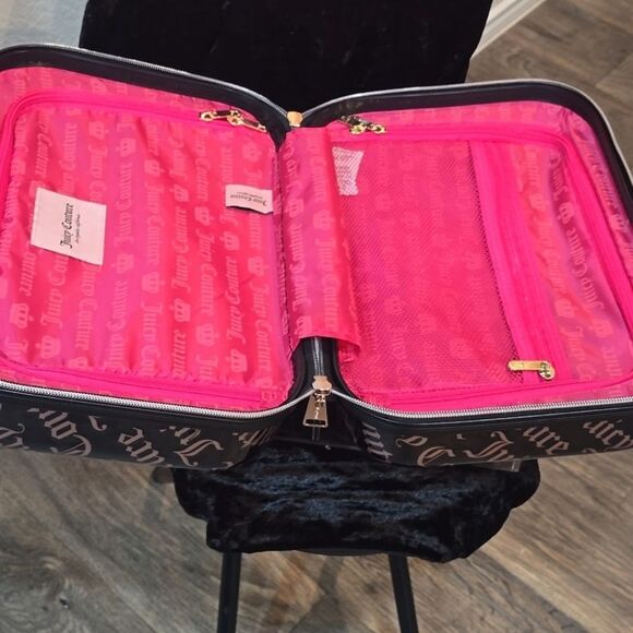 Juicy Couture Chelsie Collection Signature Logo Hard Side Travel Cosmetic Case - Picture 7 of 9